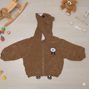 Teddy bear sweatshirt with ribbed hood and zipper